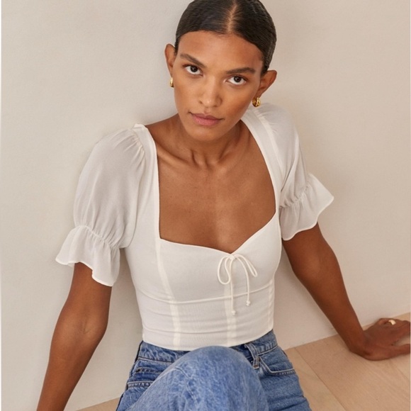Reformation Tops - Reformation Delevan Top in Gossamer